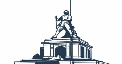 Chhatrapati Shivaji Statue Collapse