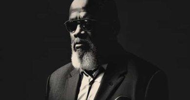 Gino Jennings Versus Farrakhan