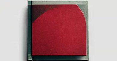 Hunger Games Book Suzanne Collins