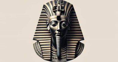 Statue Of Amenhotep Iii And Tiye