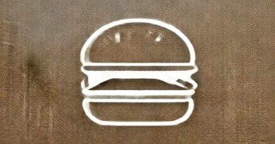 Cheeseburger In Paradise Waikiki